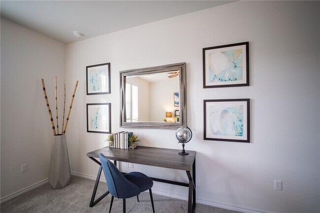 Building Photo - 9109 Looksee Ln