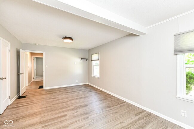 Building Photo - 5301 Evanston Ave