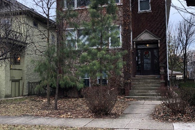 Family owned & occupied 3 flat - 531 S Lombard Ave