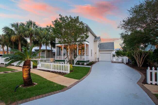 Building Photo - 4465 Clipper Cove