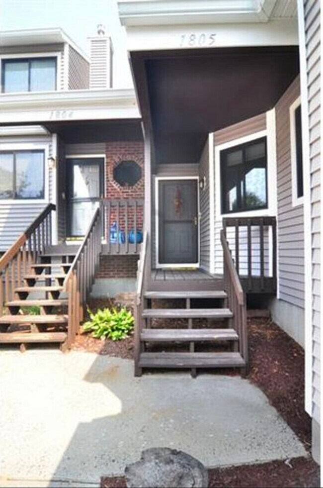 Building Photo - 1805 Mill Pond Dr