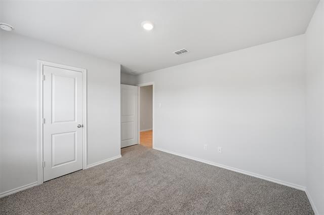 Building Photo - 537 Bronze Cir W