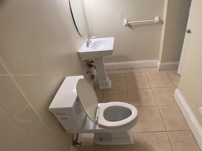 Building Photo - 7931 SW 104th St