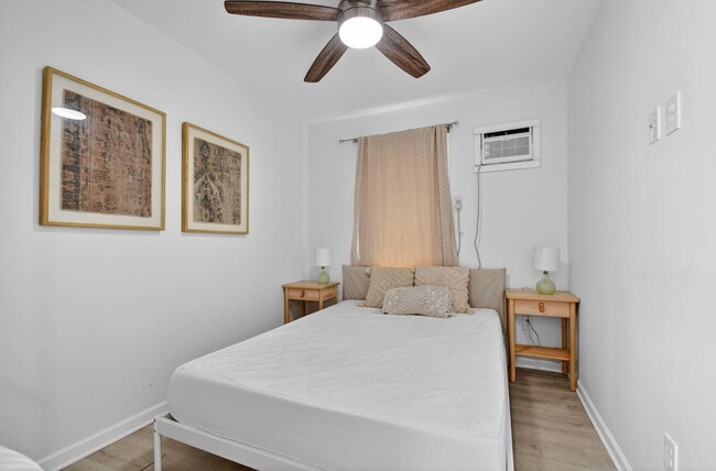 Building Photo - 306 N J St