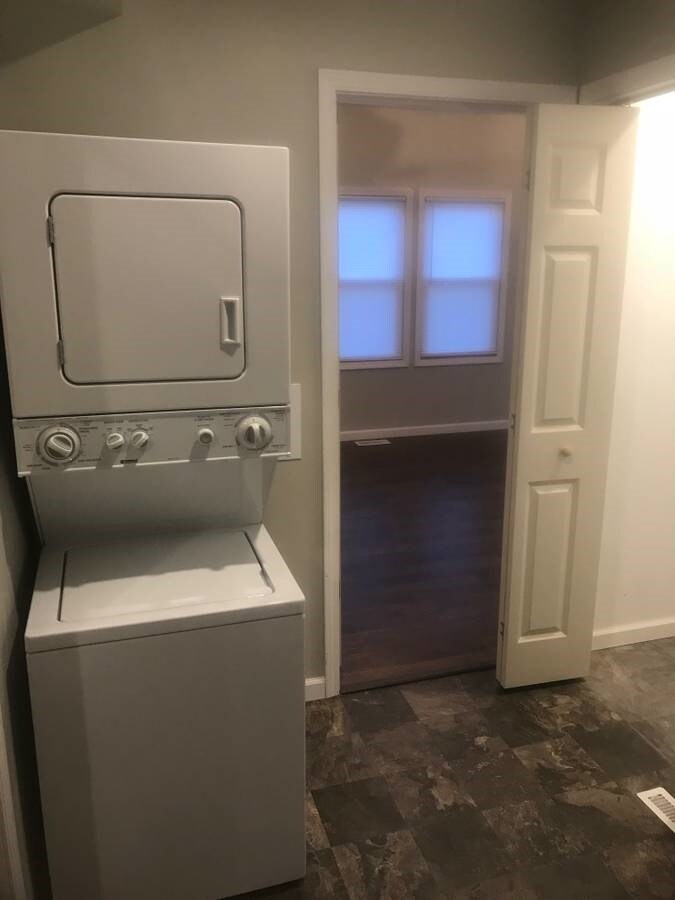 Building Photo - 1829 3rd St