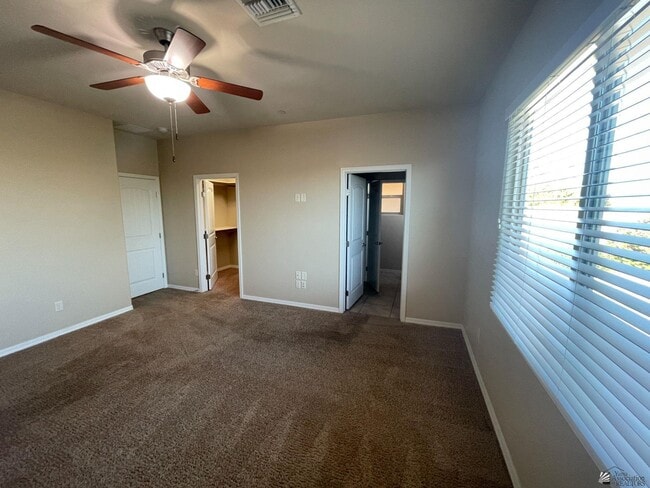 Building Photo - 6132 E Overlook Ln