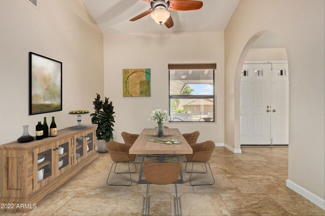 Building Photo - Your Oasis Awaits!