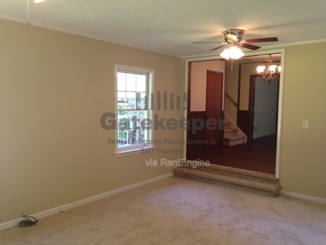 Building Photo - 695 Georgia Ave