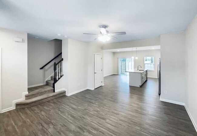 Building Photo - 8707 Red Canyon Way