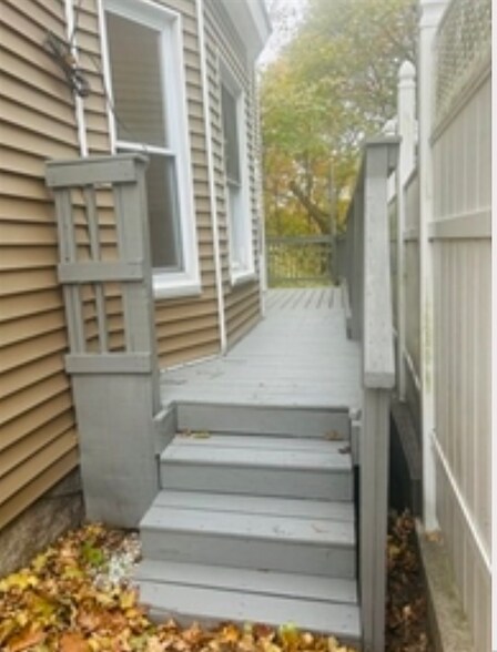 Building Photo - 87 Summer St