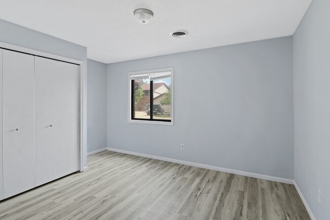 Building Photo - 1202 Dean Dr