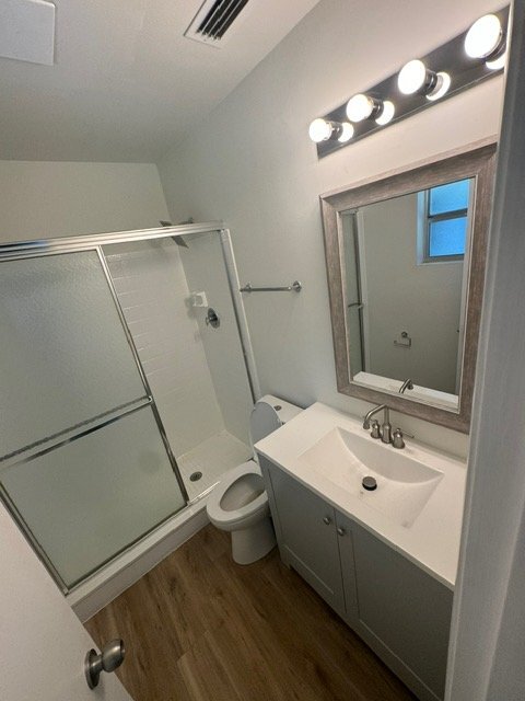 Building Photo - 7406 Pacific Ave