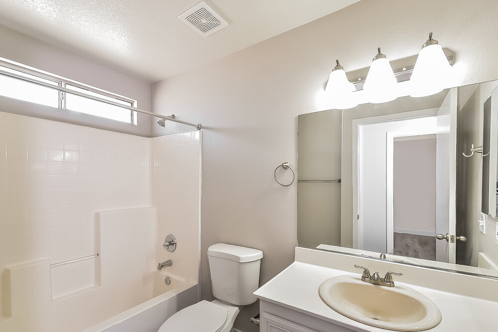 Building Photo - 3406 Genesee Gorge Ave