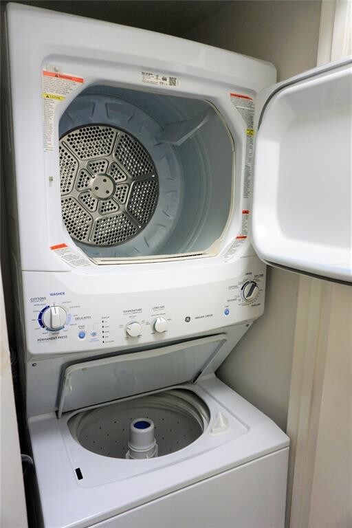 Building Photo - 2207 S Braeswood Blvd