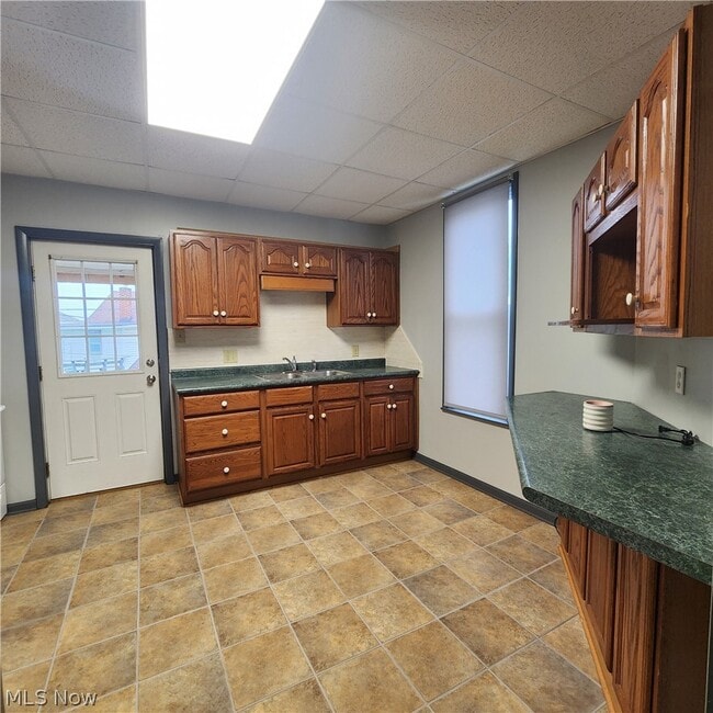 Building Photo - 141 Highland Ave