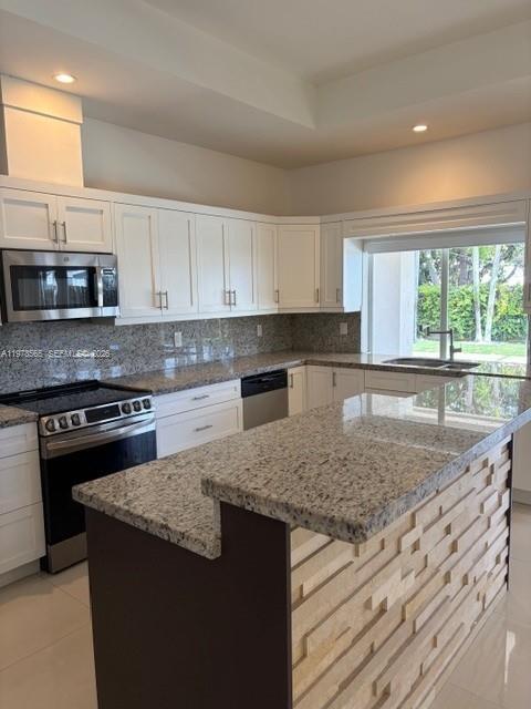 Building Photo - 4321 SW 99th Ct