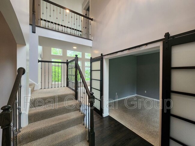 Building Photo - 40 Haywood Ln