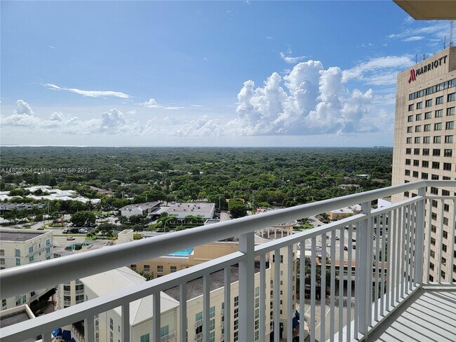 Building Photo - 9055 SW 73rd Ct