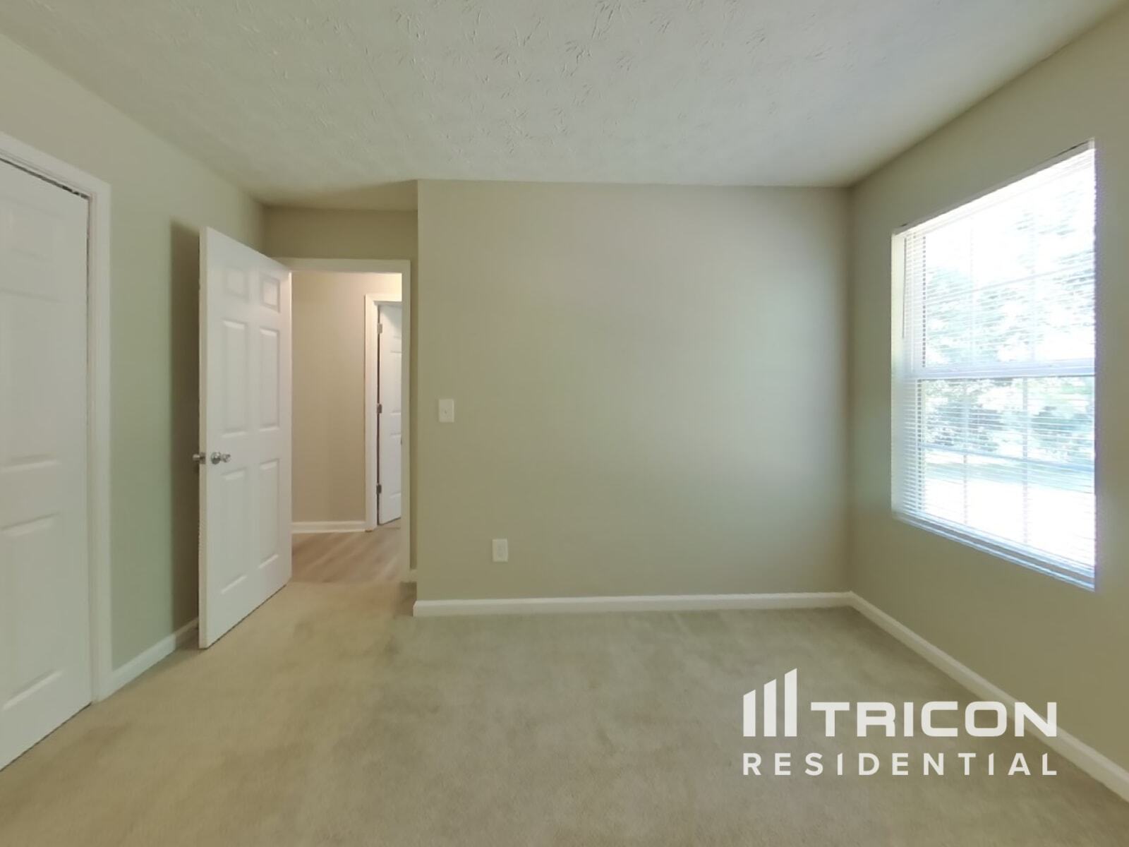 Building Photo - 170 Patterson Way