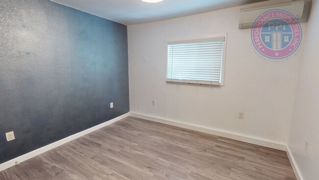 Building Photo - Newly Remodeled Home With Large Yard In Ro...