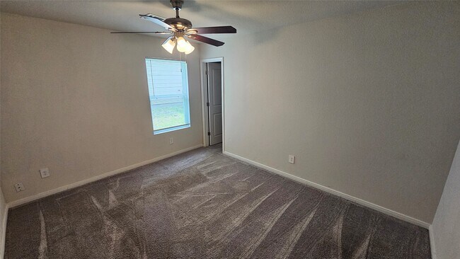 Building Photo - 14210 Green Wing Cir