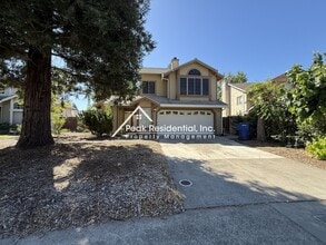 Building Photo - Charming 3bd/3ba House near Cosumnes River College