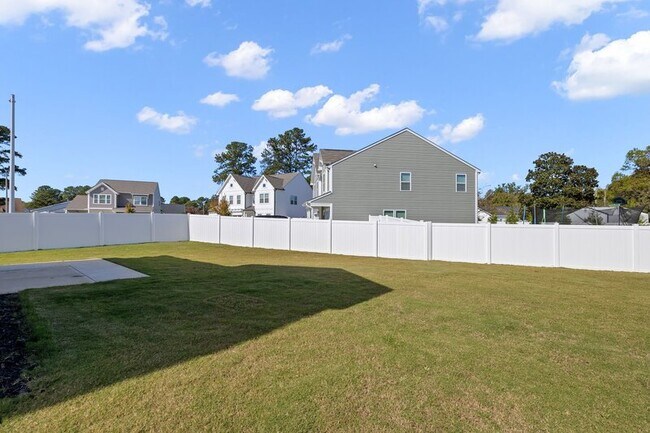 Building Photo - 539 S Lincoln St