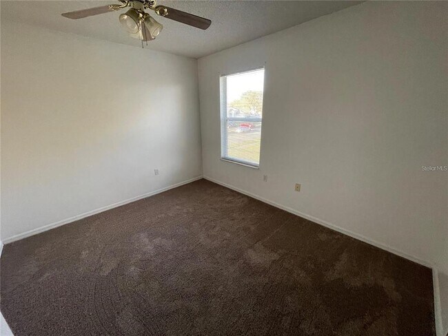 Building Photo - 8581 Fort Thomas Wy