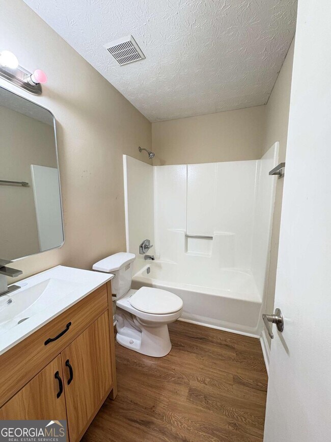 Building Photo - 5371 Century Trce