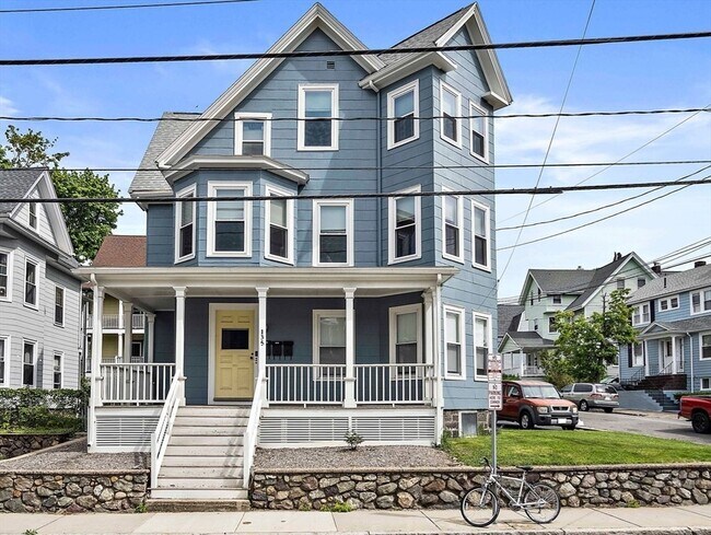 Primary Photo - 135 Clifton St