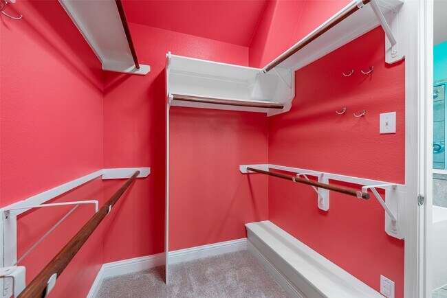 Building Photo - 1908 Rushing Meadow Ln