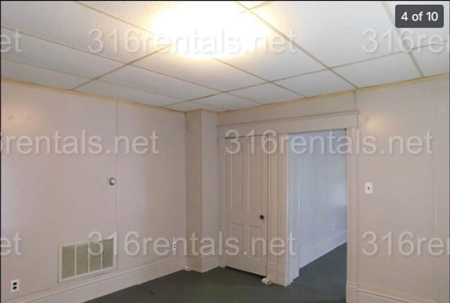 Building Photo - 316 S Taylor St