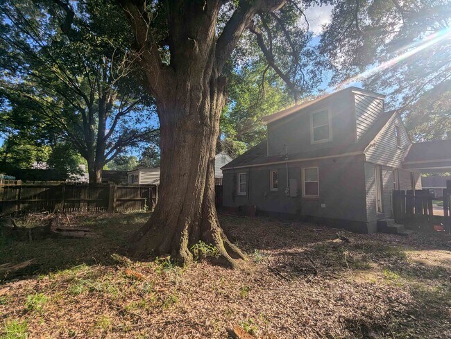 Building Photo - 750 Shotwell St