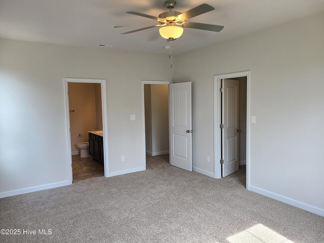 Building Photo - 262 Currituck Dr