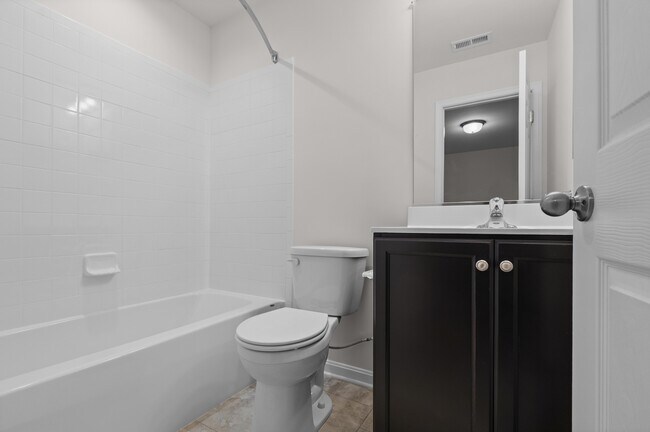 Building Photo - 377 Tumblers Wy