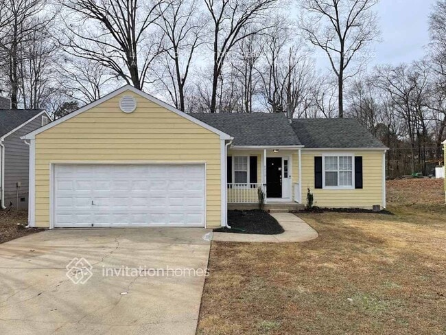 Building Photo - 6015 Running Deer Rd