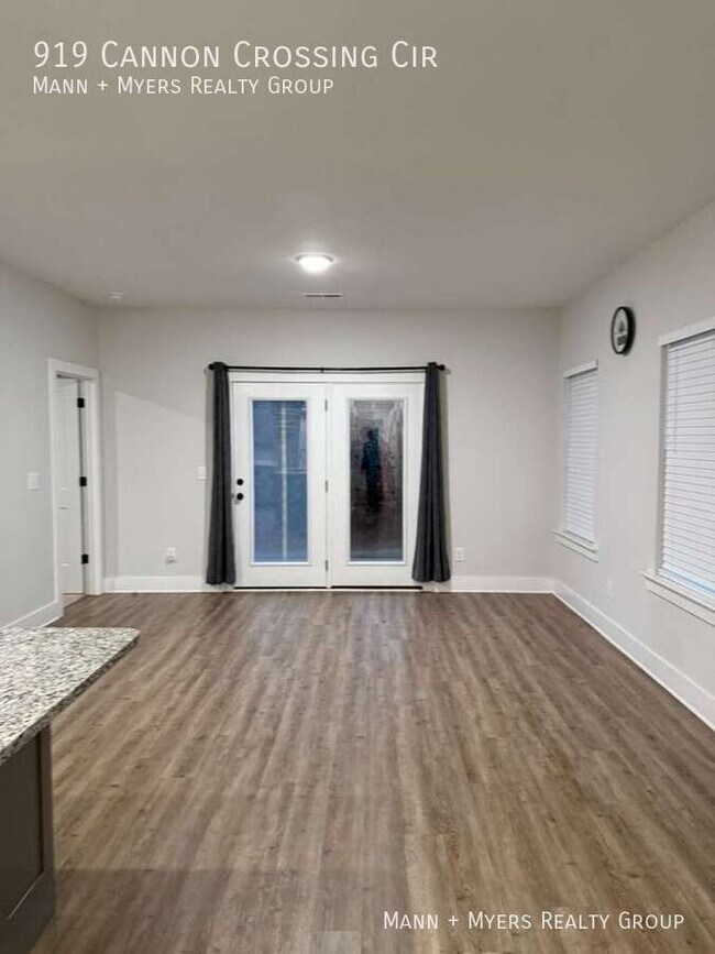 Building Photo - 919 Cannon Crossing Cir