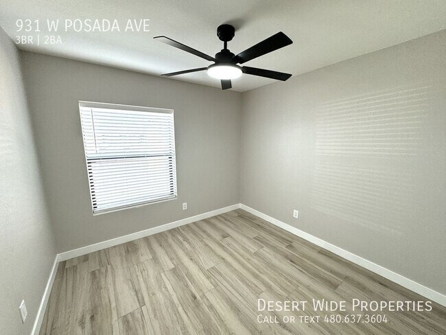 Building Photo - 931 W Posada Ave