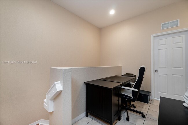 Building Photo - 14053 SW 49th St