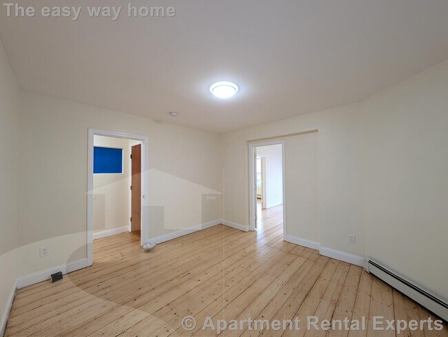 Building Photo - 64 Pleasant St