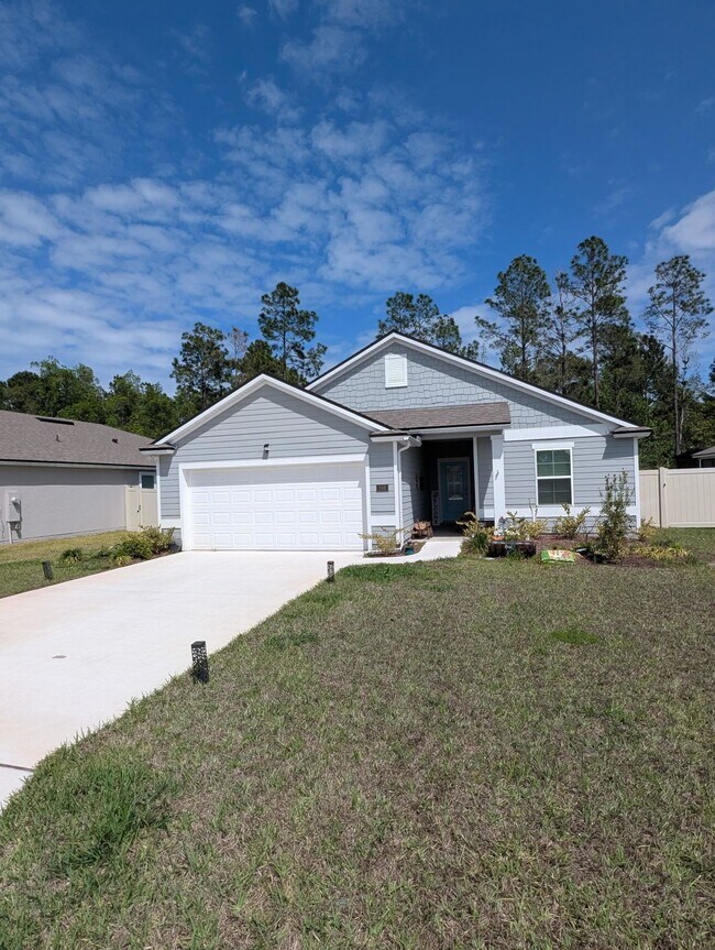 Building Photo - 248 Zancara St