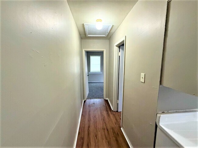 Building Photo - 489/491 Boston