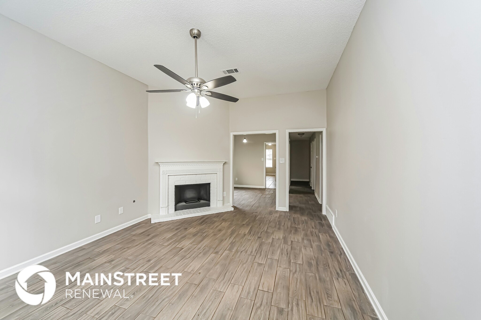 Building Photo - 1048 Cross Wood Ln