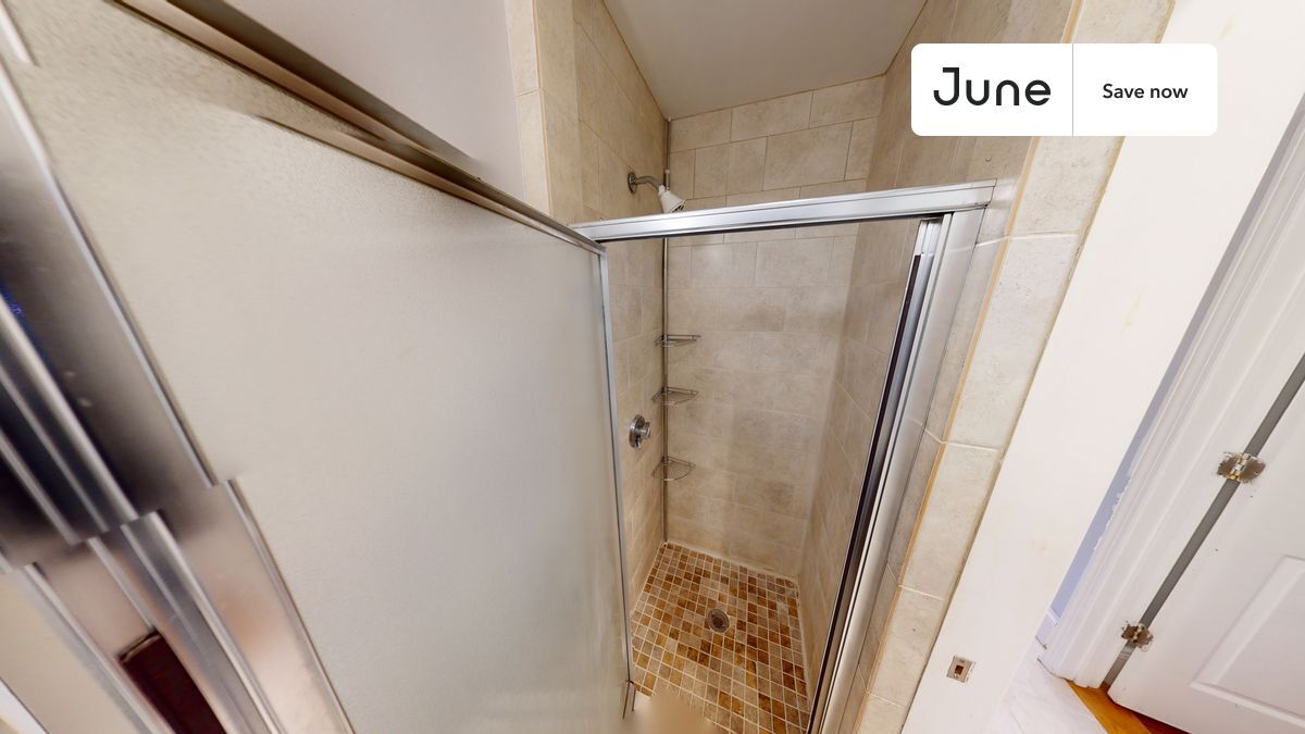 Building Photo - 21 Rossmore St