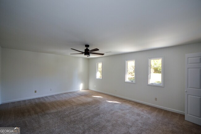 Building Photo - 2704 Margaret Mitchell Dr NW