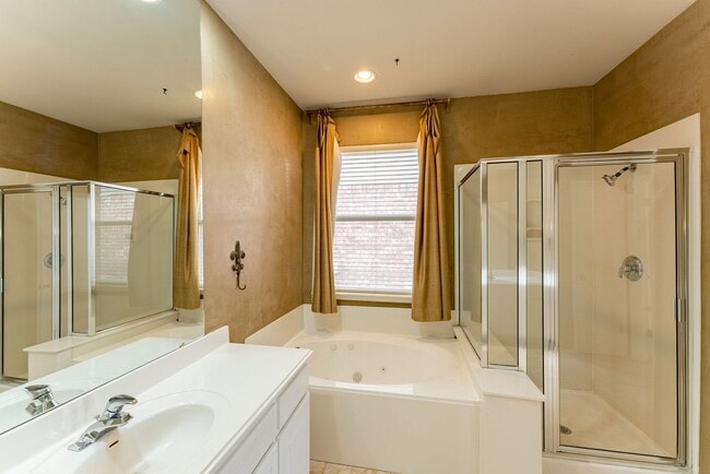 Building Photo - Alluring 3bd/2ba Lakeline Oaks Home in Cedar Park!