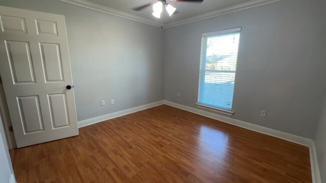 Building Photo - 9150 Nolen Dr