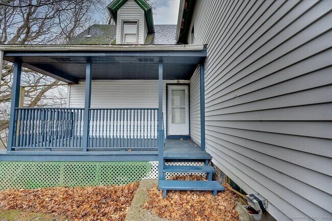 Building Photo - 82 6th St