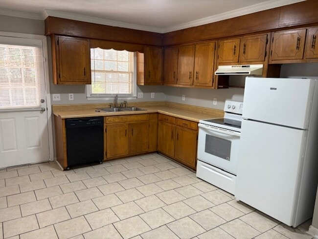 Building Photo - Murfreesboro 2BR/2BA