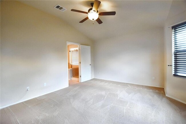 Building Photo - 17429 Bridgefarmer Blvd